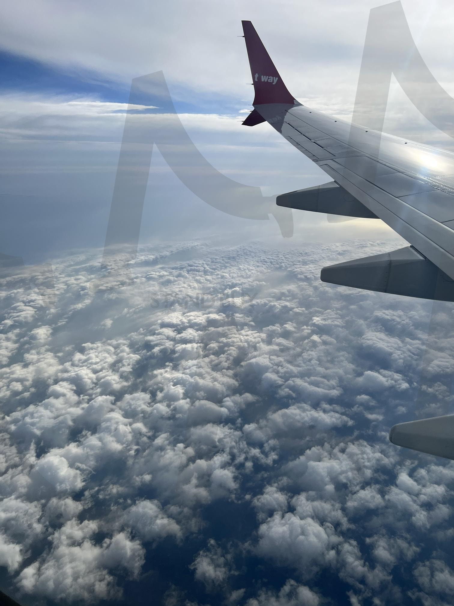 하늘 위 | 구름, 하늘, 비행기, 사랑, 행복 | 스탠바이 STANDBUY 디지털 콘텐츠