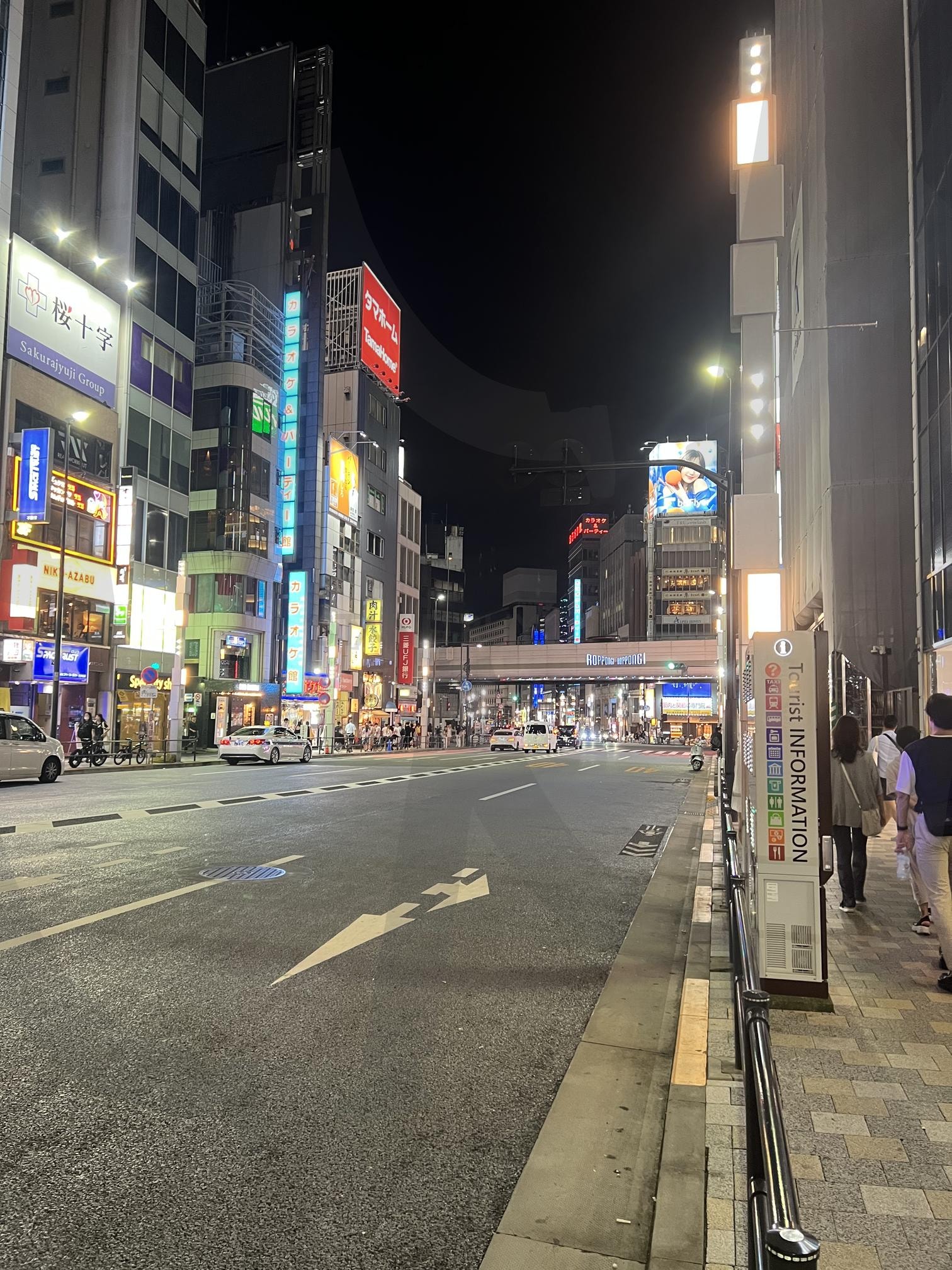 “도쿄의 밤은 멈추지 않는다.” | 도쿄, 길거리, 밤, 빛, 사람, 사랑, 너 | 스탠바이 STANDBUY 디지털 콘텐츠