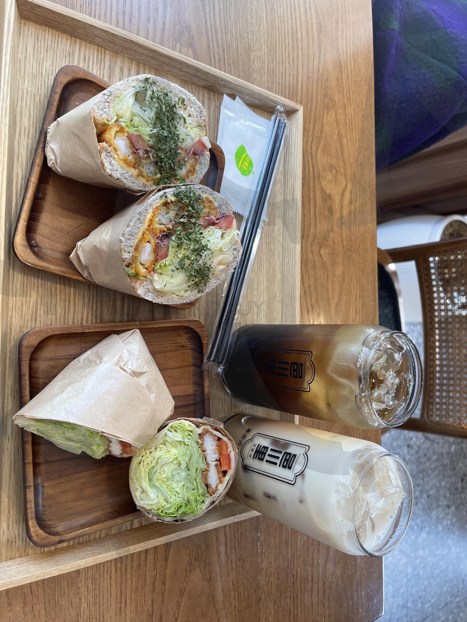 읍천리카페 | 읍천리, 샌드위치, 커피, 시원한, 카페 | 스탠바이 STANDBUY 디지털 콘텐츠