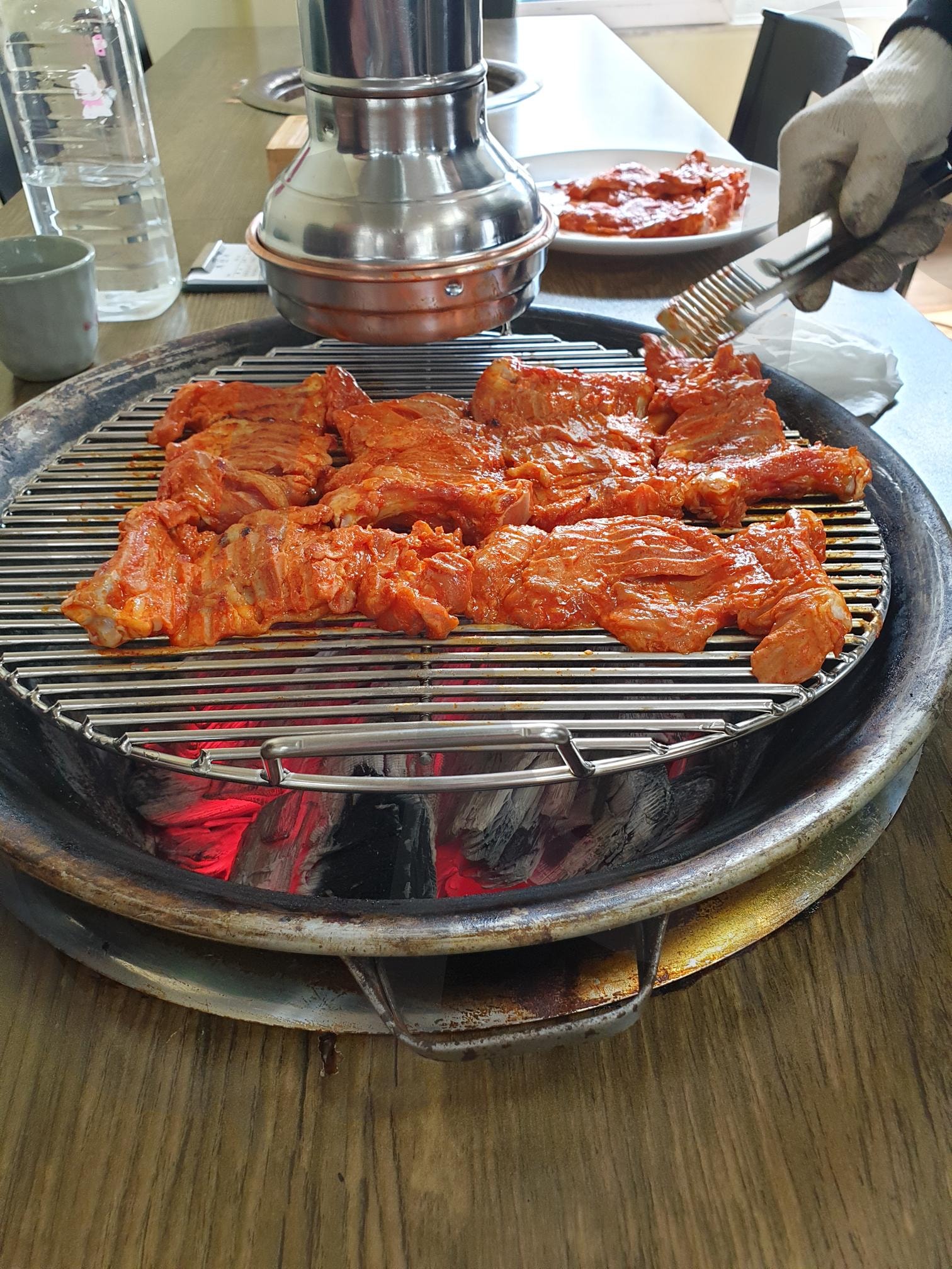 춘천 닭갈비 | 닭갈비, 구이, 직화구이, 숯불, 구워주는 | 스탠바이 STANDBUY 디지털 콘텐츠