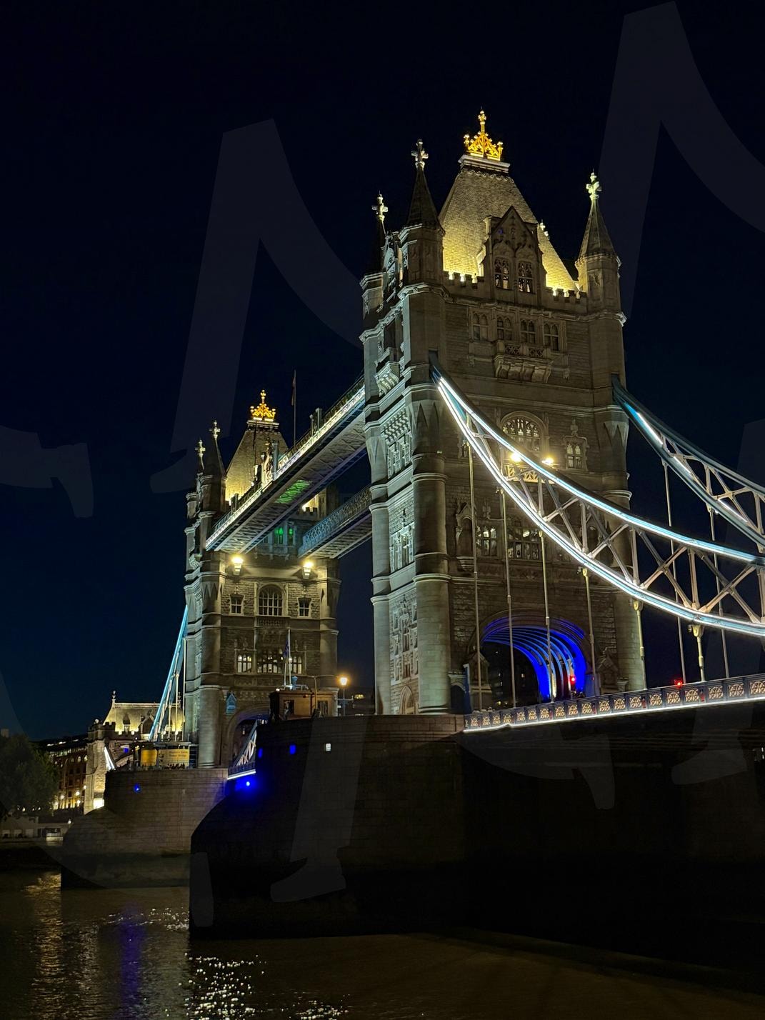 런던, 런던타워 야경산책 | 영국, 런던, 유럽여행, 런던여행, 타워브릿지, 엽서, 포스터, 여행, 휴가 | 스탠바이 STANDBUY 디지털 콘텐츠
