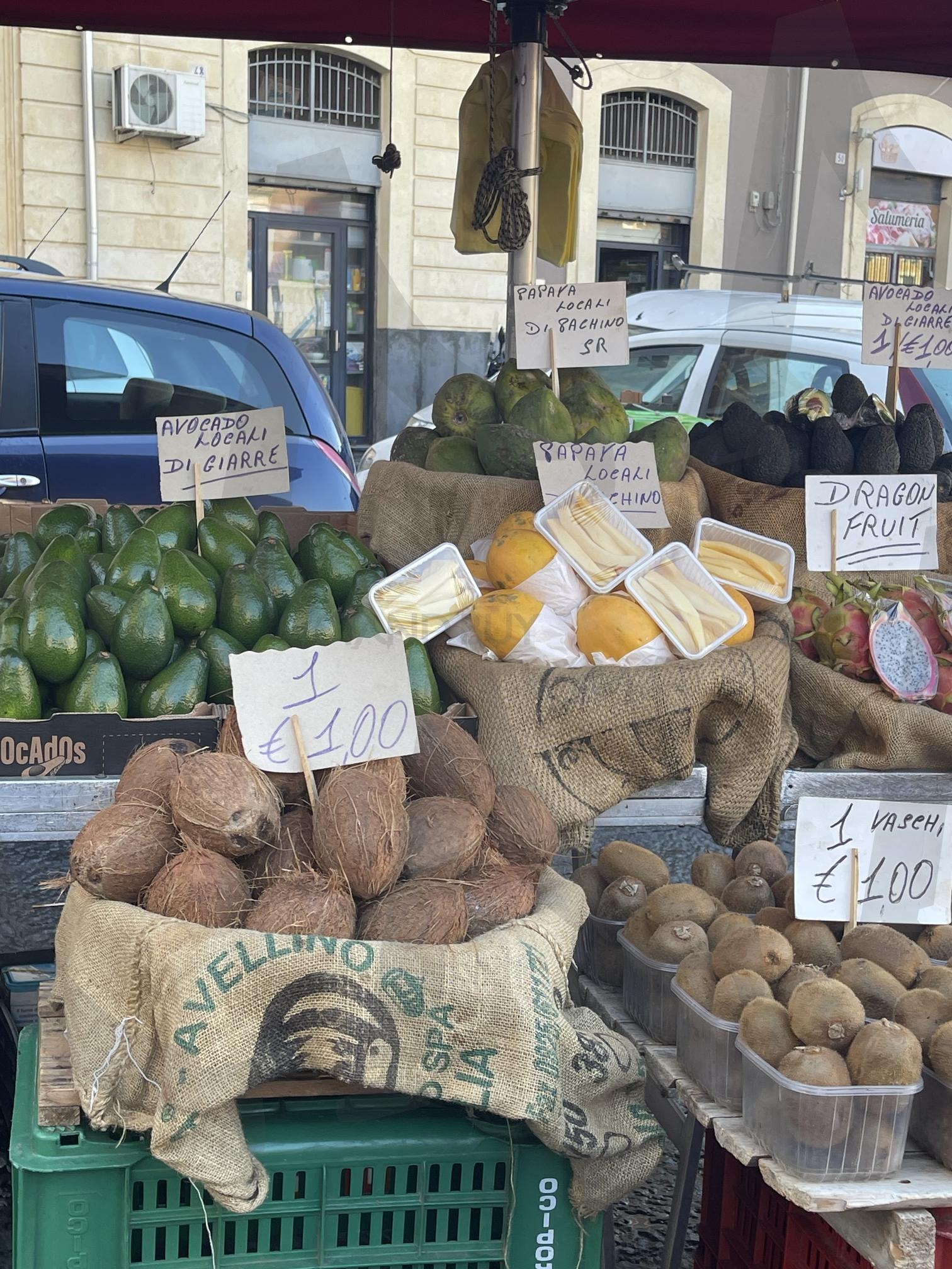 이탈리아 재래시장 | 시칠리아, 재래시장, 과일, 코코넛, 용과 | 스탠바이 STANDBUY 디지털 콘텐츠