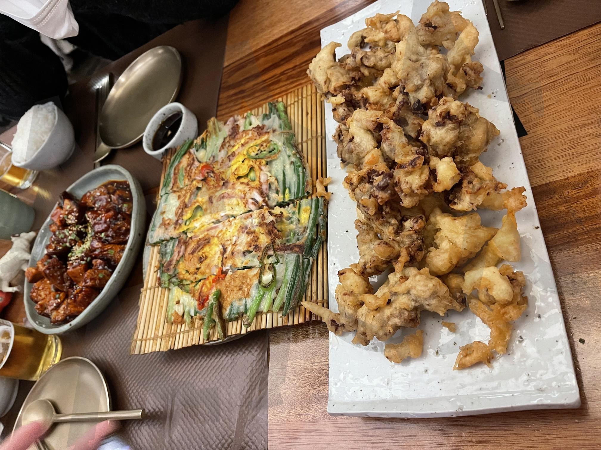 식당 | 한식당, 파전, 불족발, 튀김, 프랑스, 파리, 술안주 | 스탠바이 STANDBUY 디지털 콘텐츠
