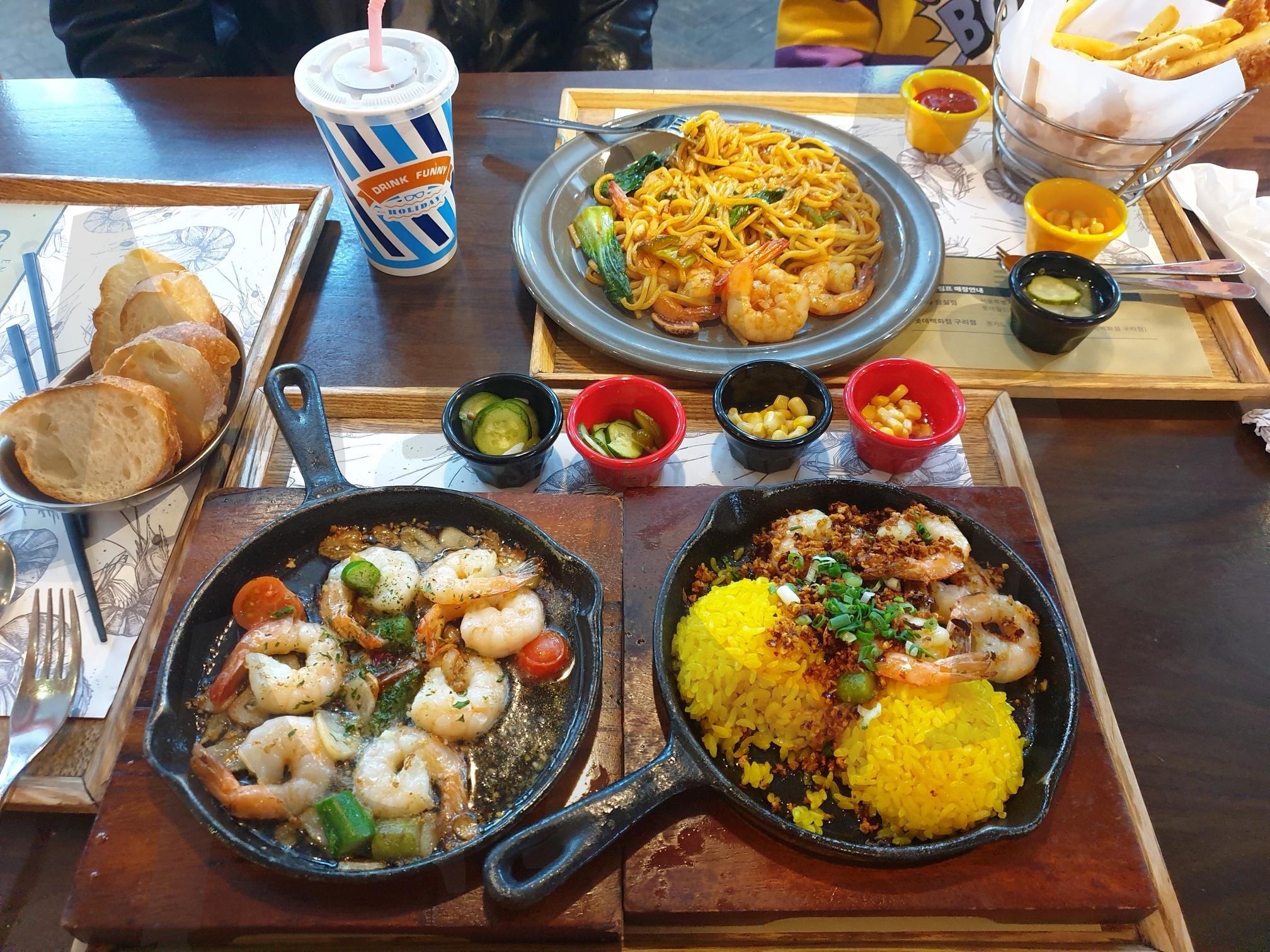 잠실 롯데타워 | 잠실, 롯데타워, 감바스, 파스타, 새우, 볶음밥 | 스탠바이 STANDBUY 디지털 콘텐츠