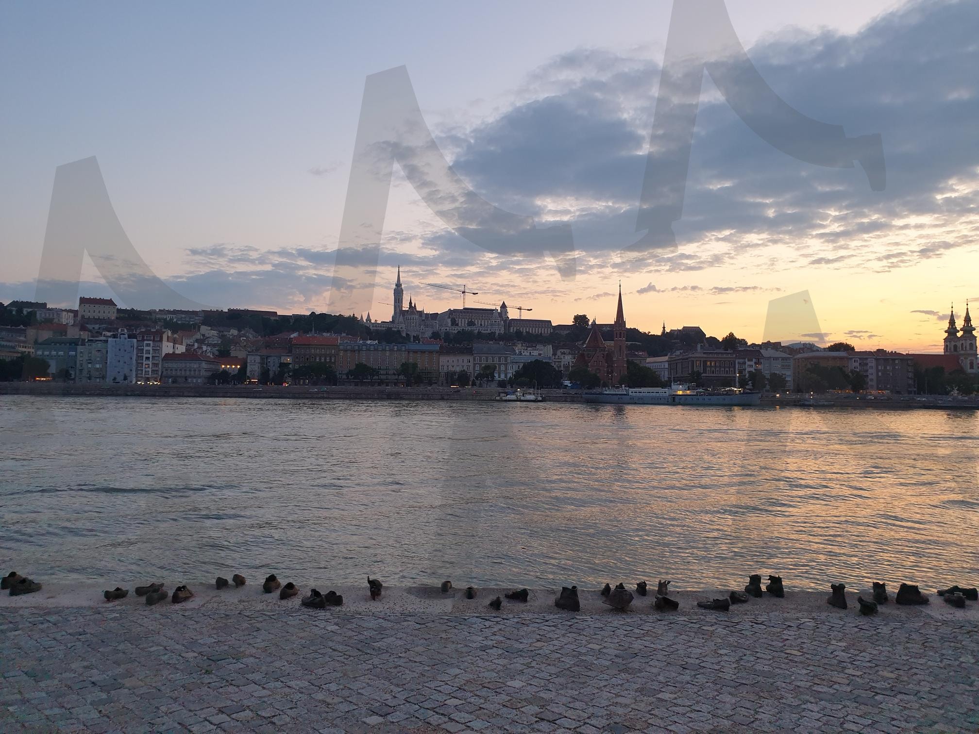 여행 | 여행, 헝가리, 부다페스트, 보나우의신발, 슬픔 | 스탠바이 STANDBUY 디지털 콘텐츠