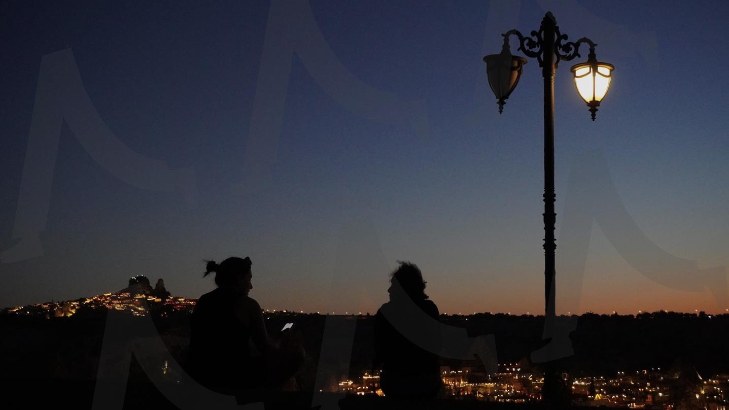 Sunset Silhouettes(카파도키아 노을) | sunset, Twilight, golden hour, streetlight, Cappadocia, 터키, 카파도키아, 괴레메 | 스탠바이 STANDBUY 디지털 콘텐츠