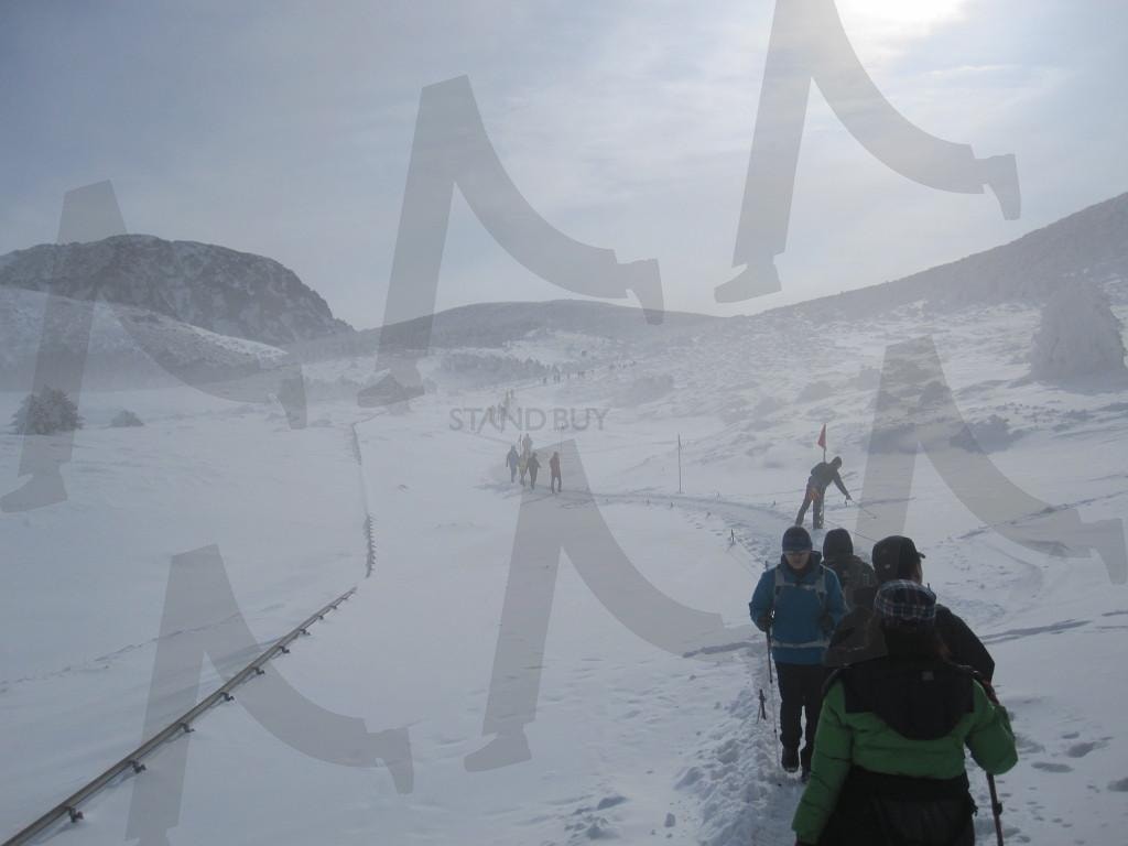 “한라산 겨울 설경 – 2013년 1월 눈 덮인 백록담과 설원”8 | 한라산, 겨울산행, 겨울풍경, 눈꽃, 한라산산행, 제주겨울 | 스탠바이 STANDBUY 디지털 콘텐츠