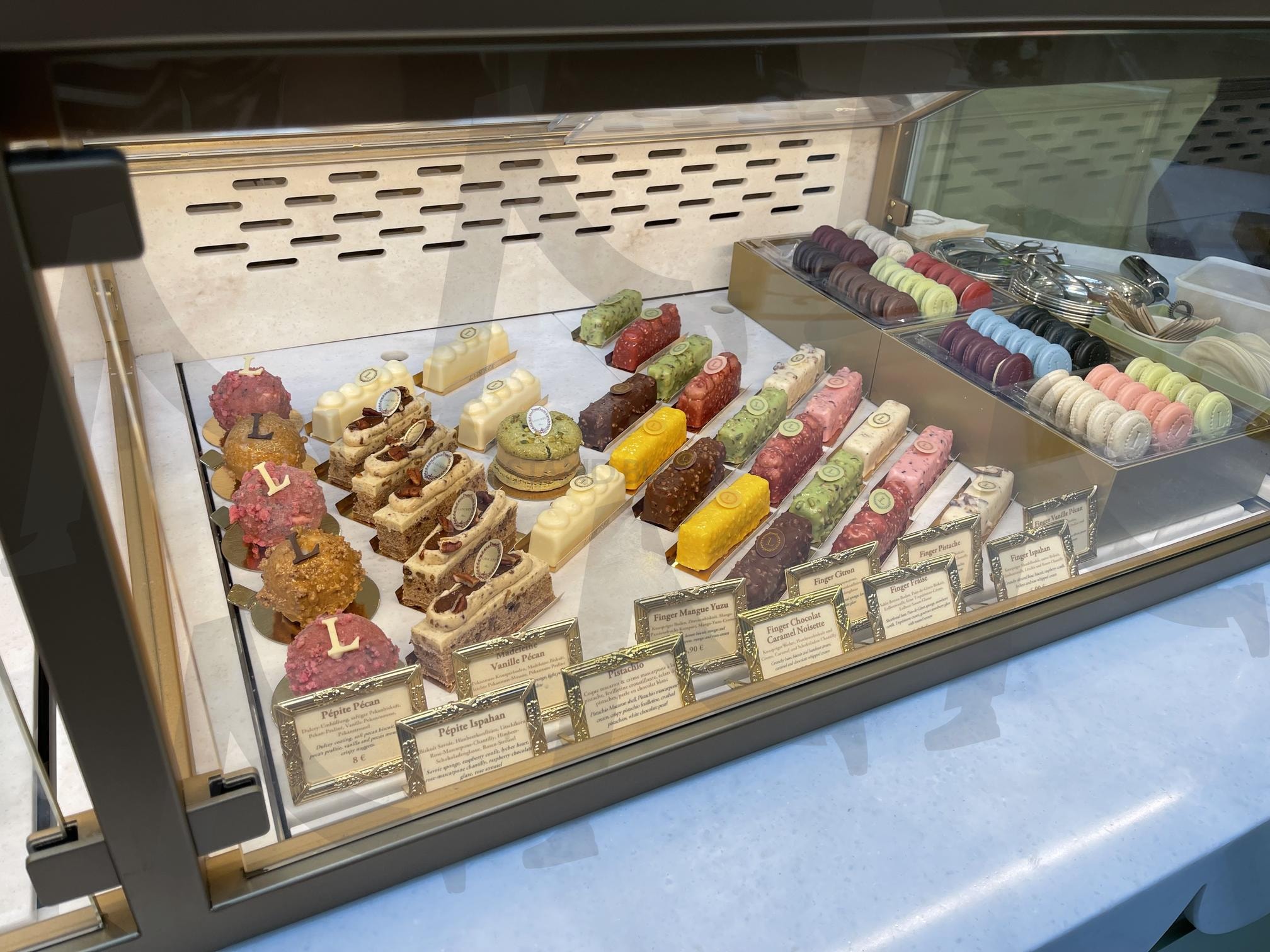 마카롱 | 마카롱, 프랑스, 라뒤레, 구매한곳은, 베를린백화점 | 스탠바이 STANDBUY 디지털 콘텐츠