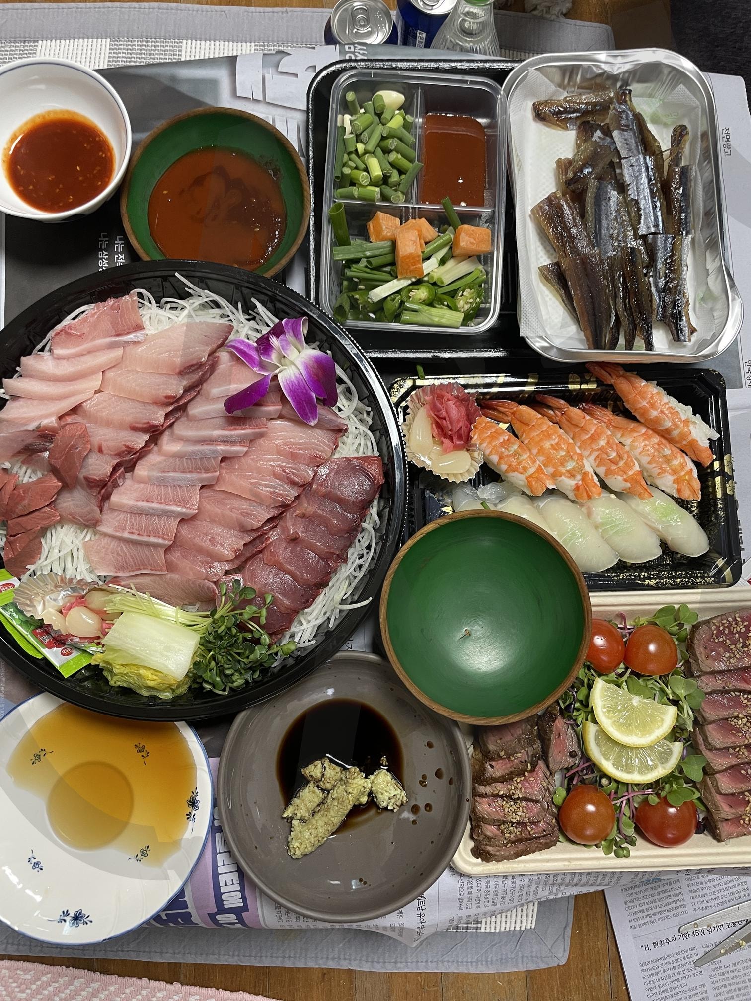 방어회 연말파티 | 일상, 연말, 파티, 먹방, 인스타, 인증, 방어회, 초밥, 모임, 과메기, 타다끼, 방어, 연말모임, 블로그 | 스탠바이 STANDBUY 디지털 콘텐츠