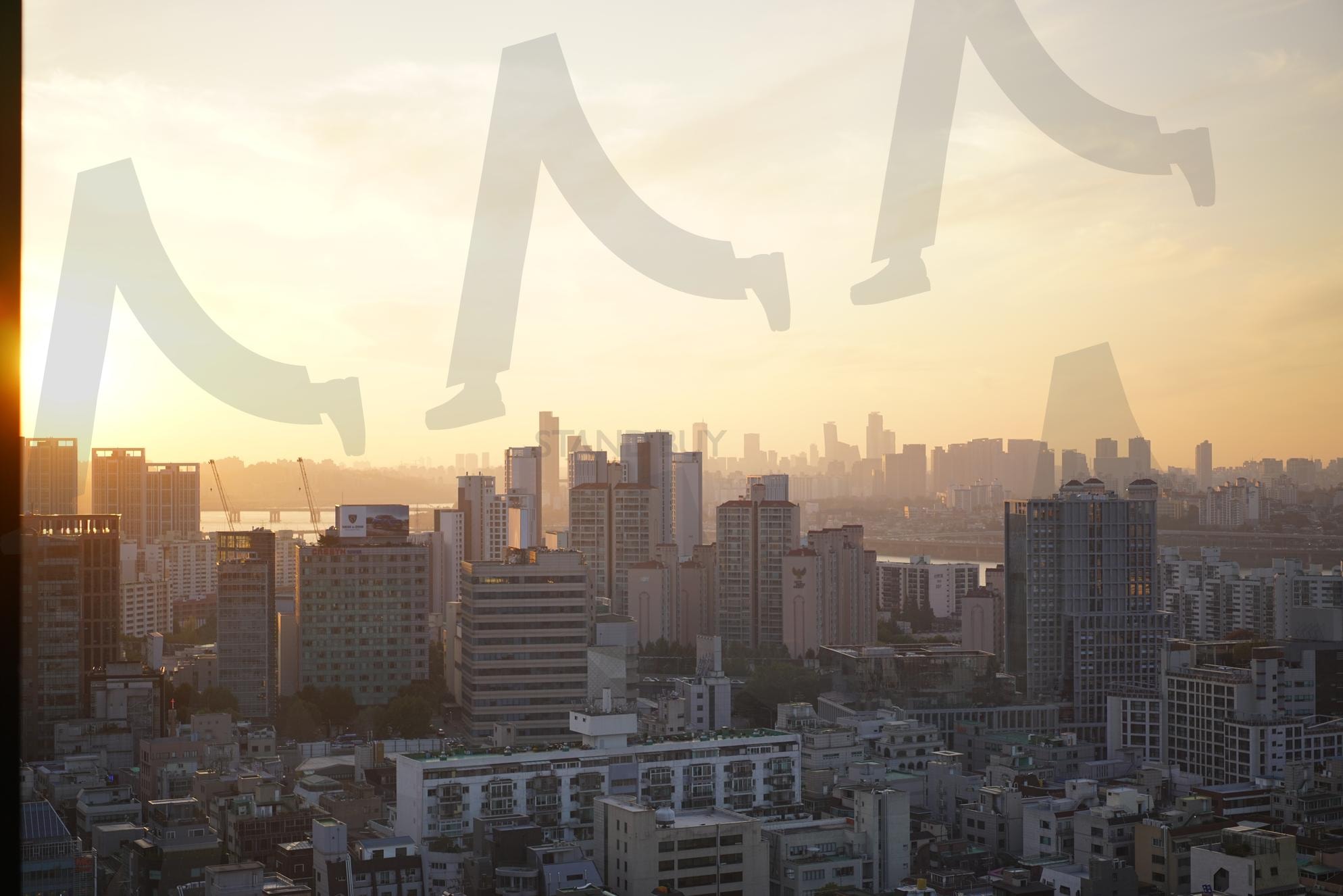 Seoul Sunset Skyline — Golden Hour City View | seoul, sunset, golden hour, cityscape, skyline, korea, urban, urban view, silhouette, background, high resolution, aesthetic | 스탠바이 STANDBUY 디지털 콘텐츠