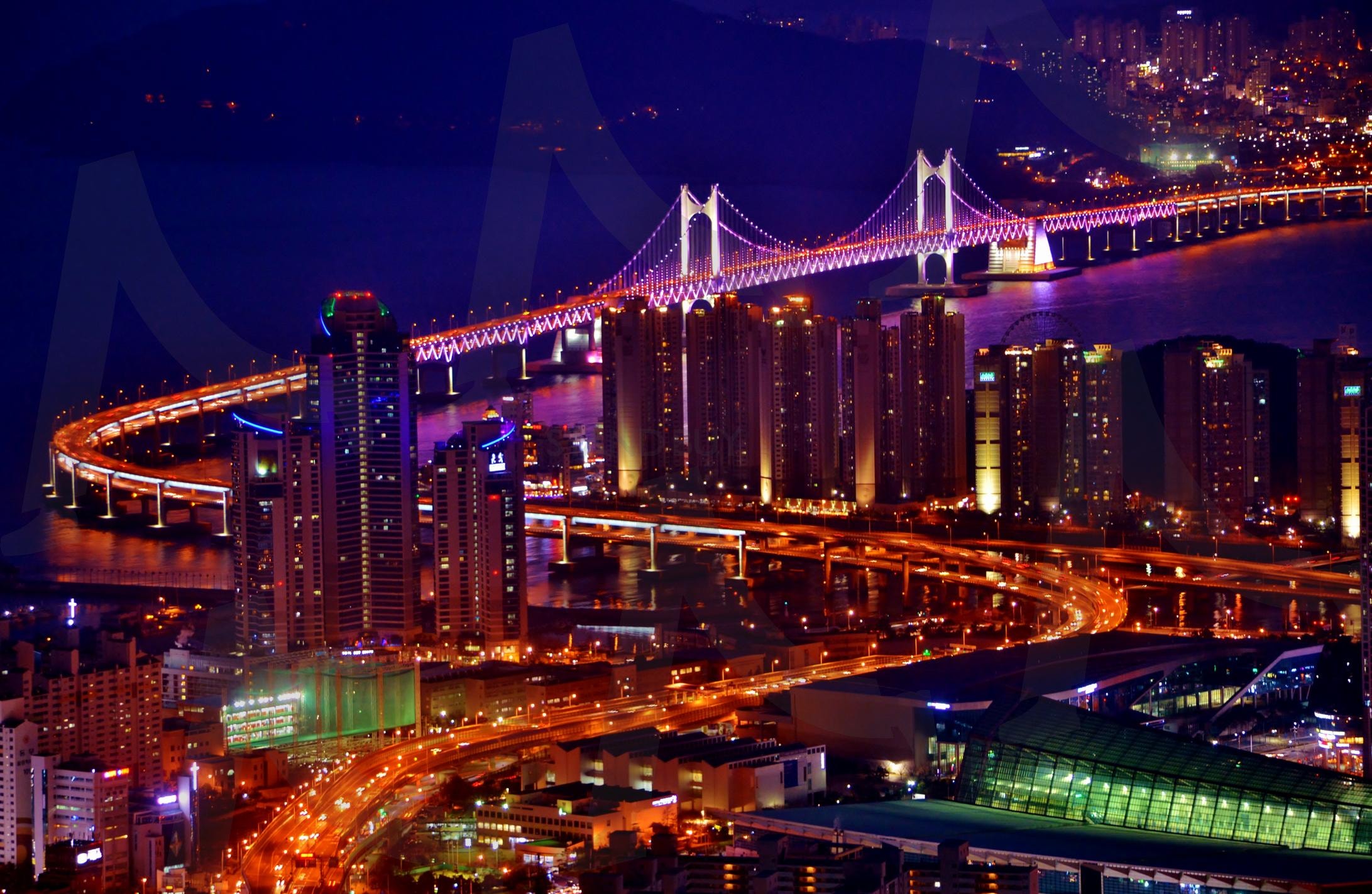 부산 광안리 광안대교 야경 | 부산, 광안리, 광안대교, 야경, 도시 풍경 | 스탠바이 STANDBUY 디지털 콘텐츠